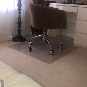 Meet your Posher, Madeline